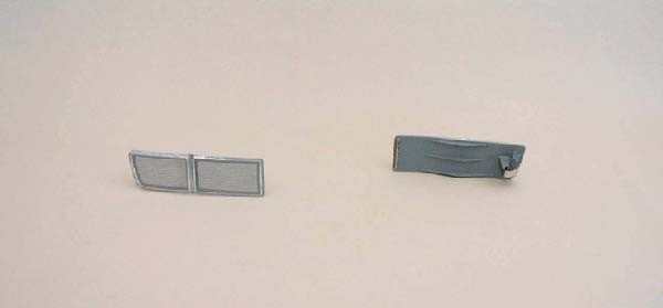 Afdækning, tågelygter, Foran til højre KLOKKERHOLM KLOKKERHOLM