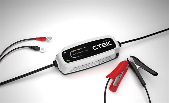 Batterilader Ctek CT5 Powersport med lithiumlader CTEK