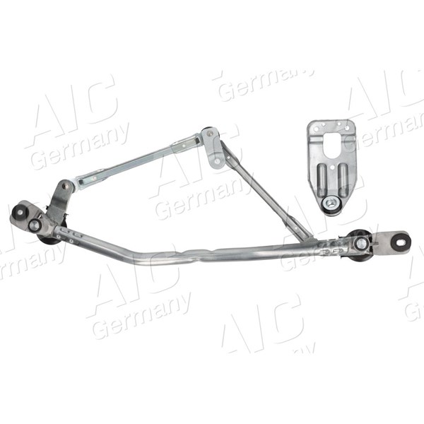 Viskerarmstang, Foran AIC AIC