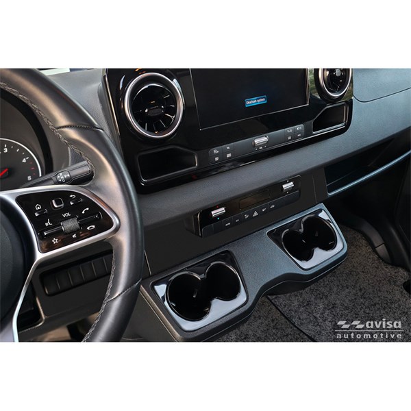 Kopholder Avisa Mercedes Sprinter 3,5-T Flak/chassi sort